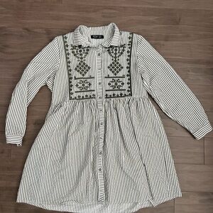 REFKA Green Tunic Top Stripe - Point Collar - embroidered Size eur46 (US 14)